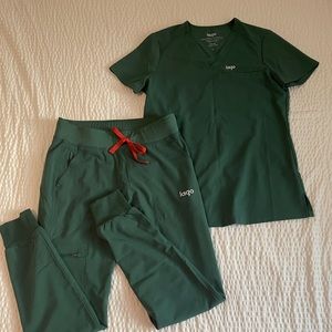 Lago Hunter Green Scrub Set - XS